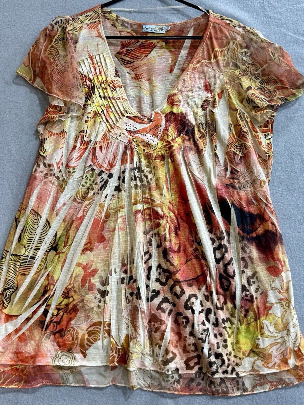 Unity World Wear 1X Boho Floral Leopard Tunic Top Rhinestone Y2K Plus Size